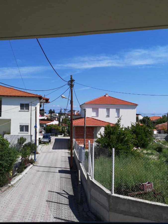 Eleni-Areti Apartment Pefkochori Exterior photo